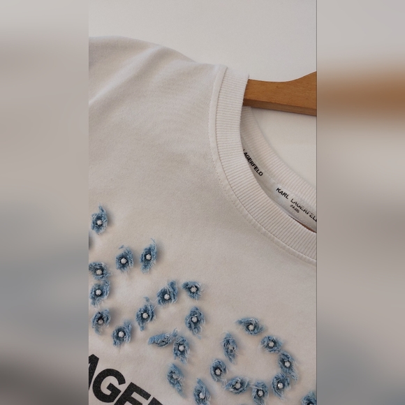 RARE Karl Lagerfeld Paris Floral/Pearl Embellished Sweatshirt - Picture 4 of 7